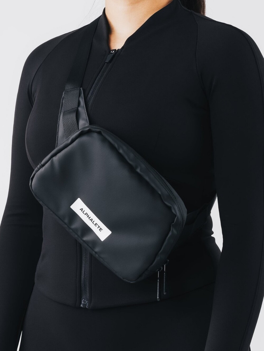 Alphalete Unisex Core Black Belt Bag Crossbody